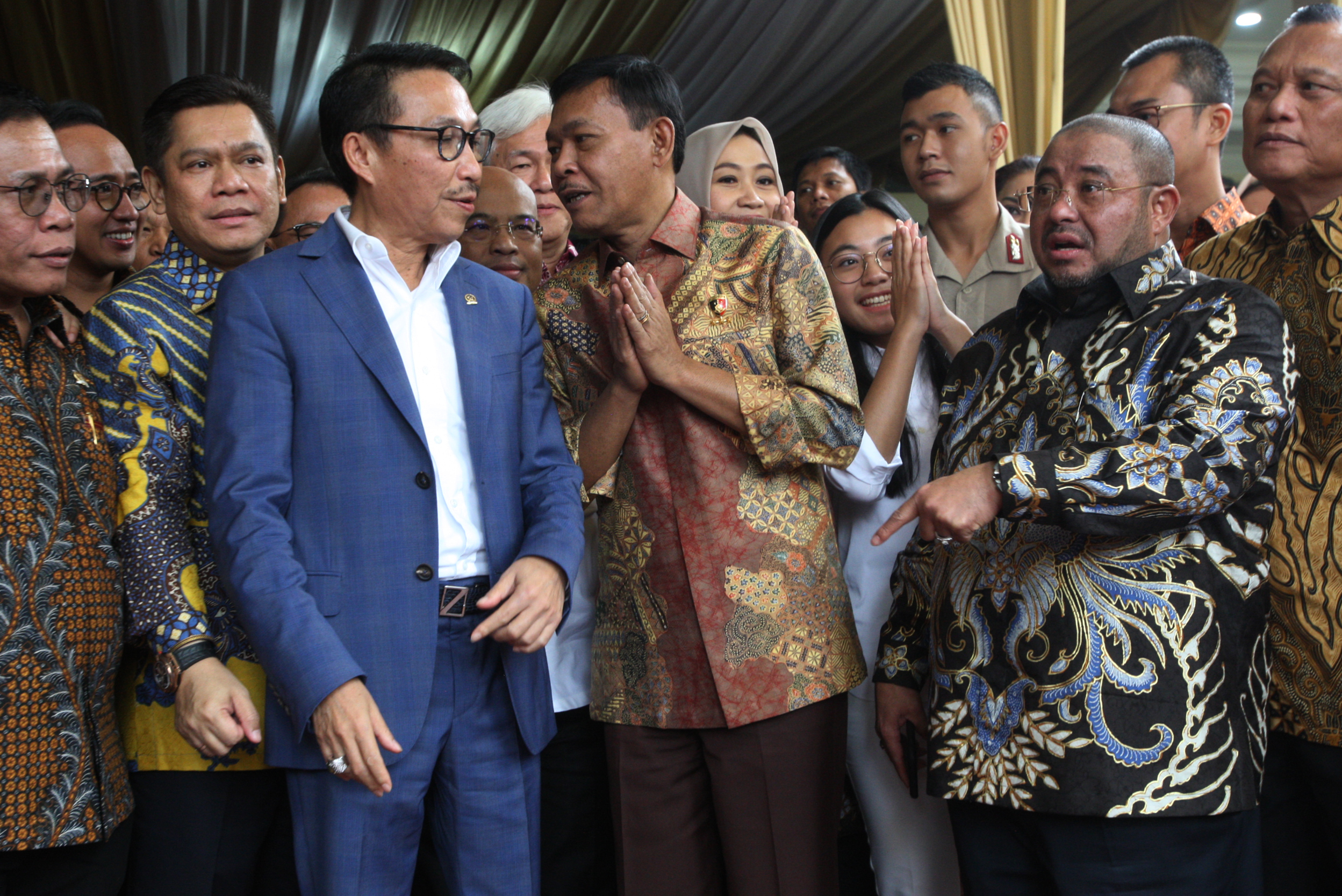 Rombongan Komisi III Tiba di Rumah Idham Aziz