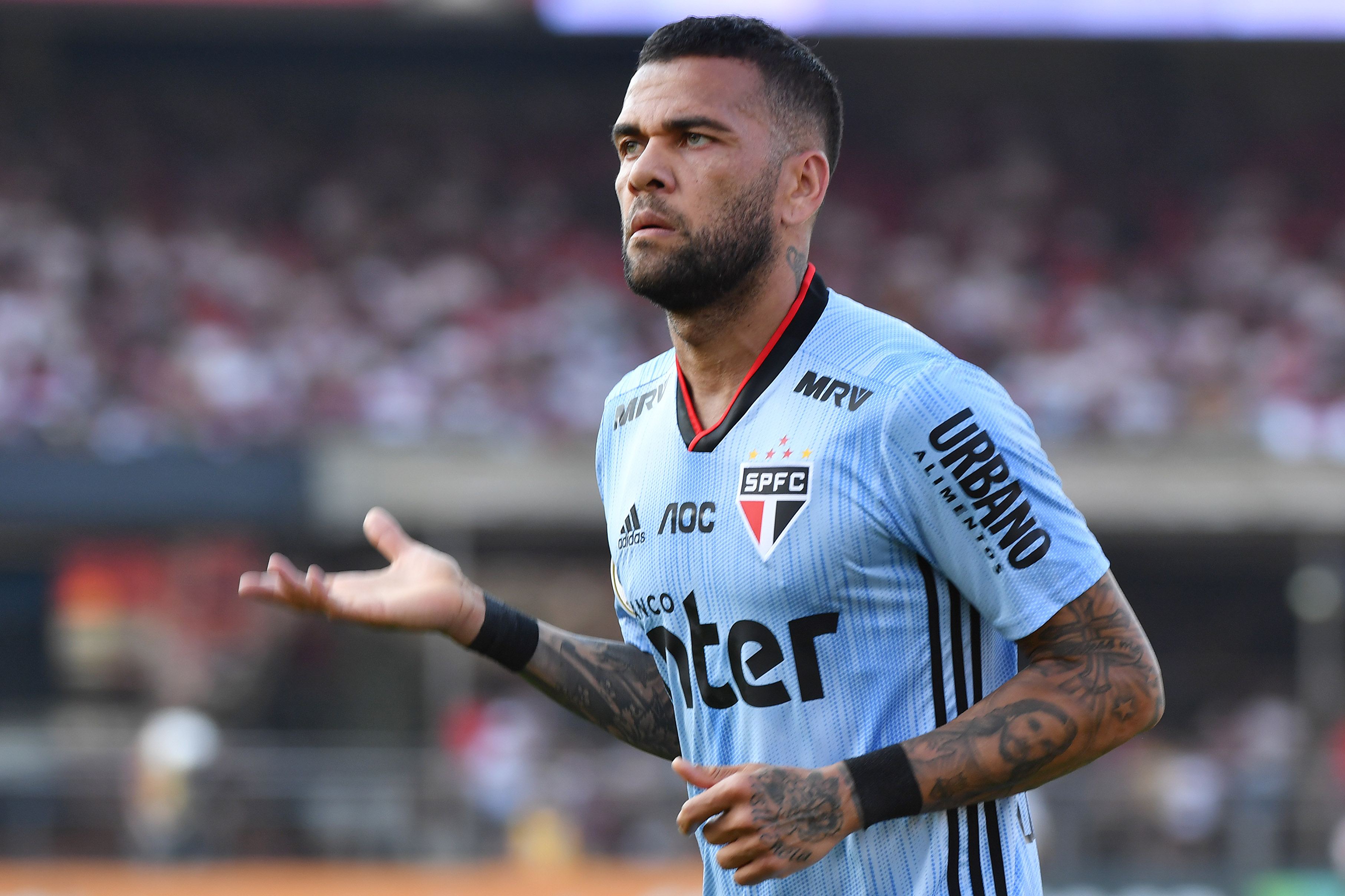 Pemain Sao Paulo Dani Alves