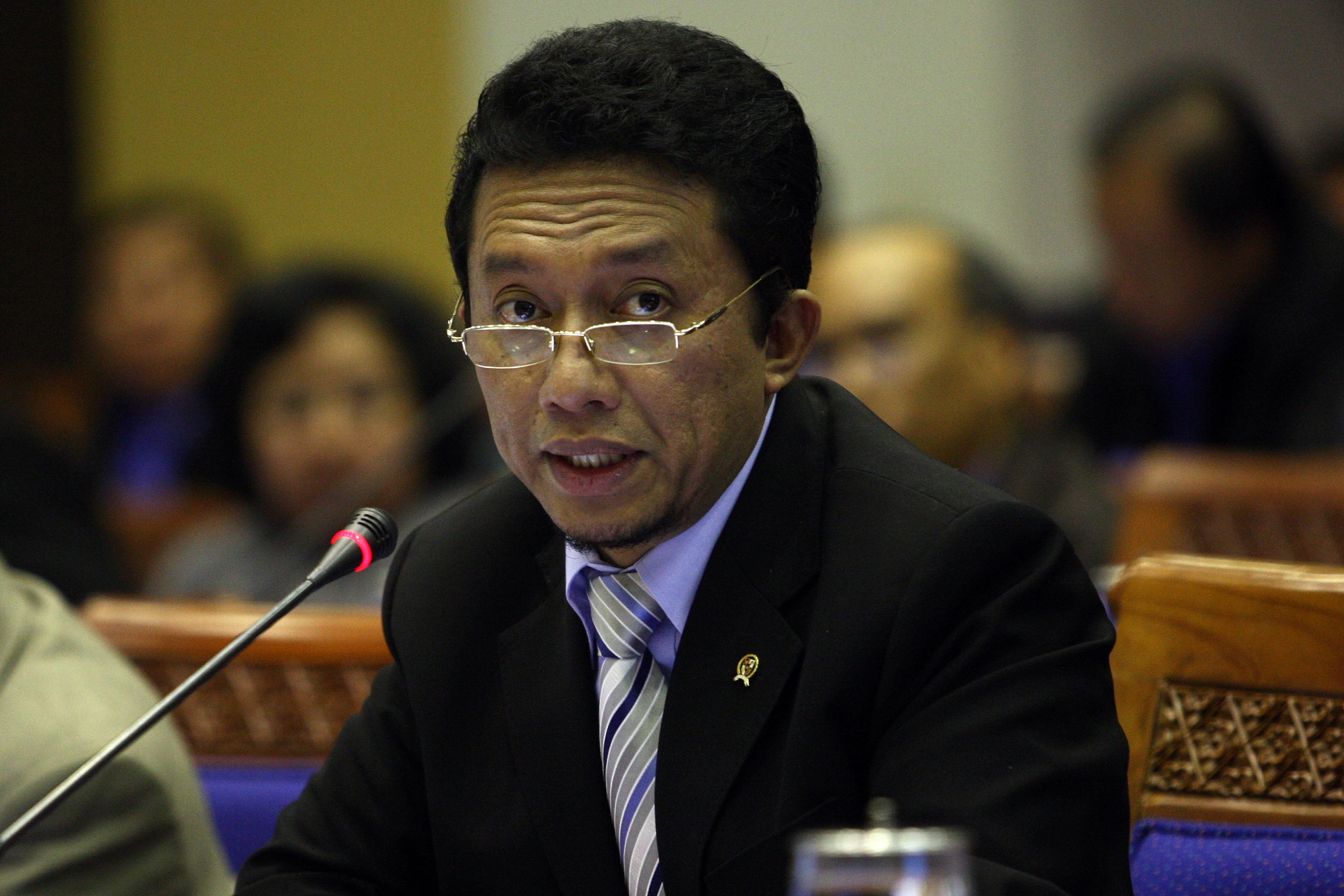 Ketua Fraksi PKS MPR Tifatul Sembering