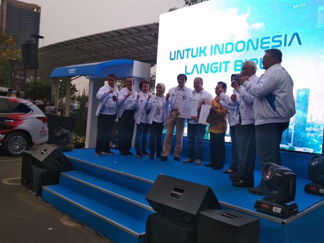 Peluncurkan SPKLU oleh PLN