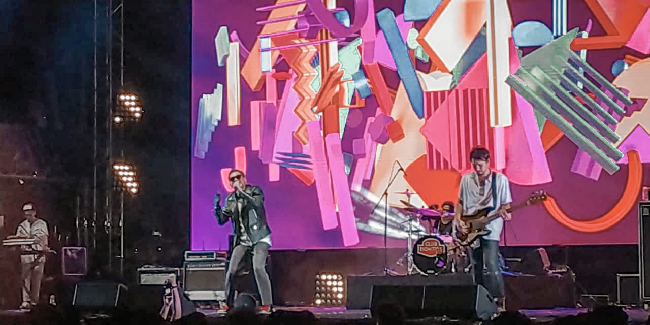 Club Eighties akhirnya kembali tampil lengkap dengan 5 personel di SynchFest 2019 pada Minggu (6/10).