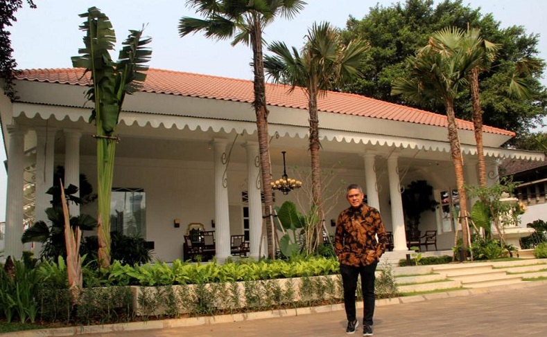 Tampilan luar Defontein