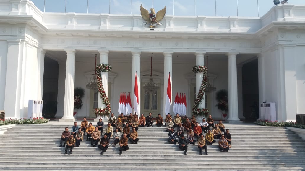 Presiden Joko Widodo memperkenalkan para menteri Kabinet Indonesia Maju