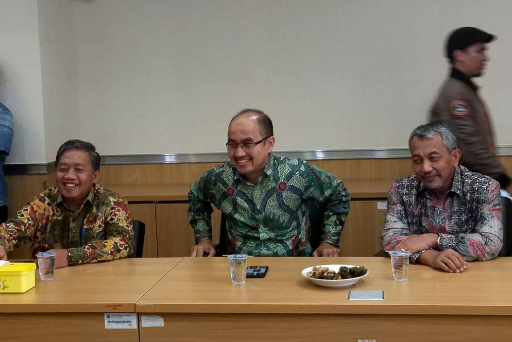 Dari kiri: Ketua Dewan Syuro DPW PKS DKI Jakarta Abdurrahman Suhaimi, calon wagub DKI Agung Yulianto dan Ahmad Syaikhu. 