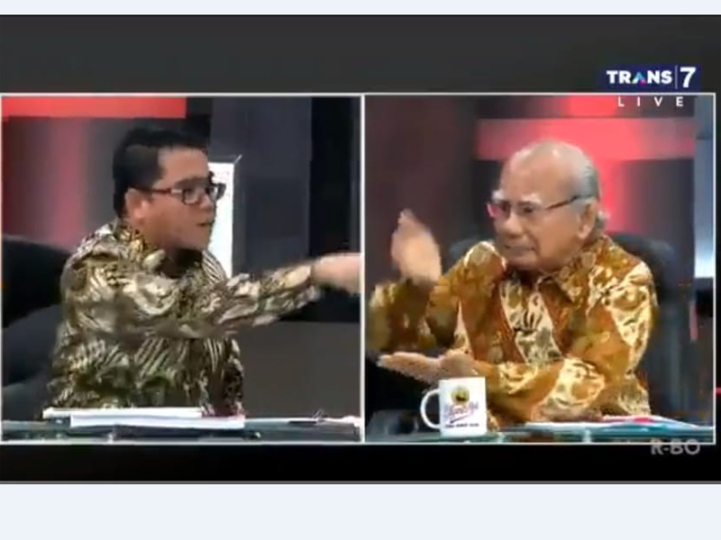 Arteria Dahlan Mengaku Marah Karena Emil Salim Rendahkan DPR