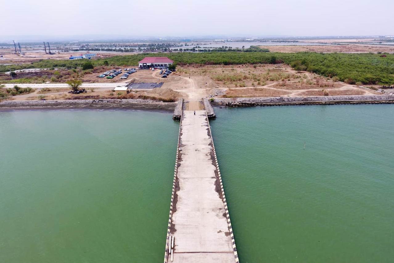 Dermaga Multipurpose Pelabuhan Kendal Resmi Dioperasikan