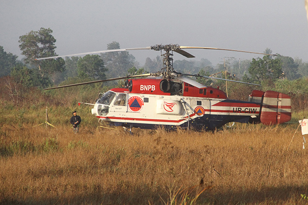 Helikopter milik Badan Nasional Penanggulangan Bencana (BNPB)