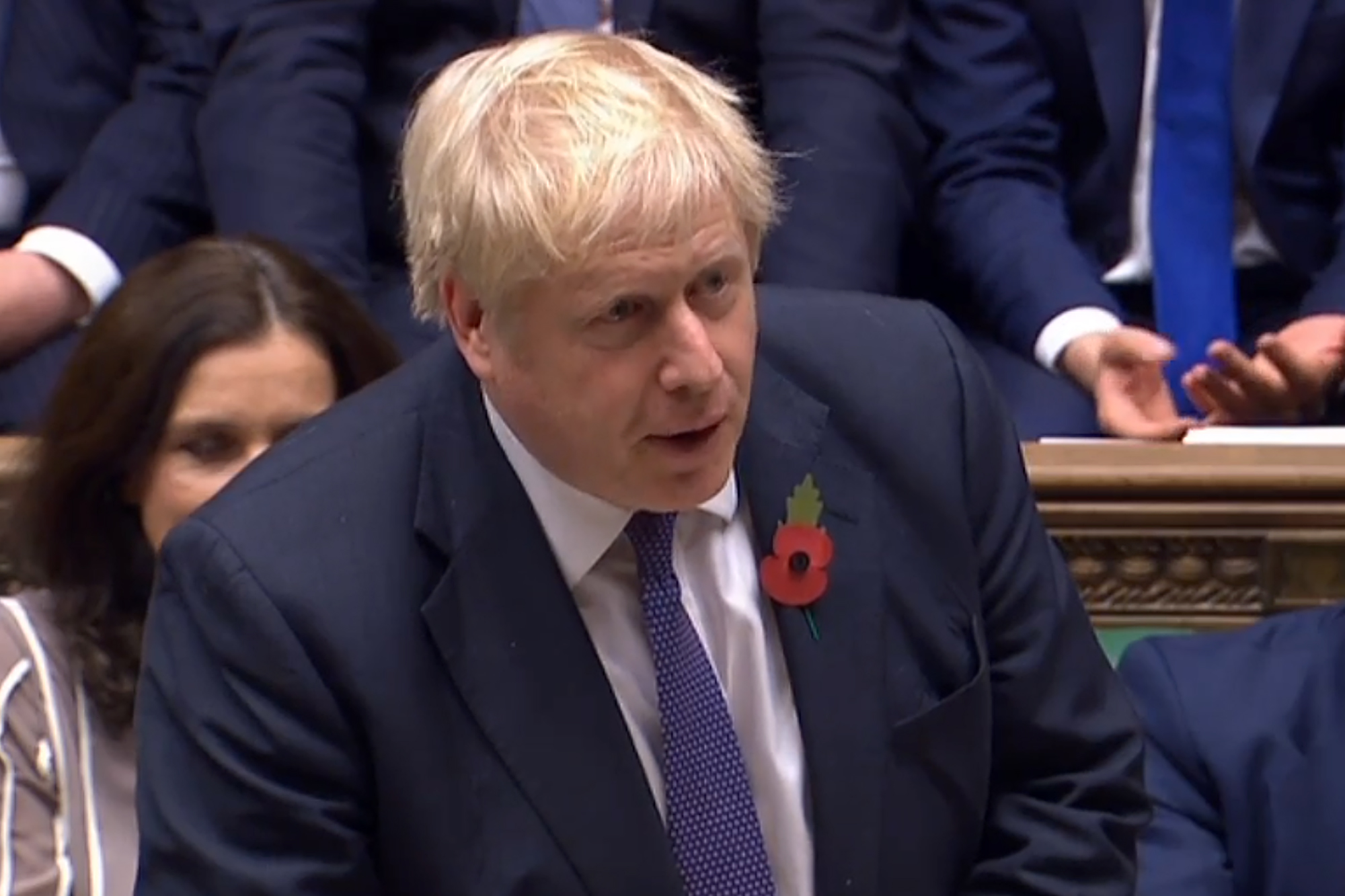  Di Majelis Rendah (House of Commons) yang memiliki 650 kursi, Johnson gagal mengumpulkan dua pertiga dukungan yang diperlukan.
