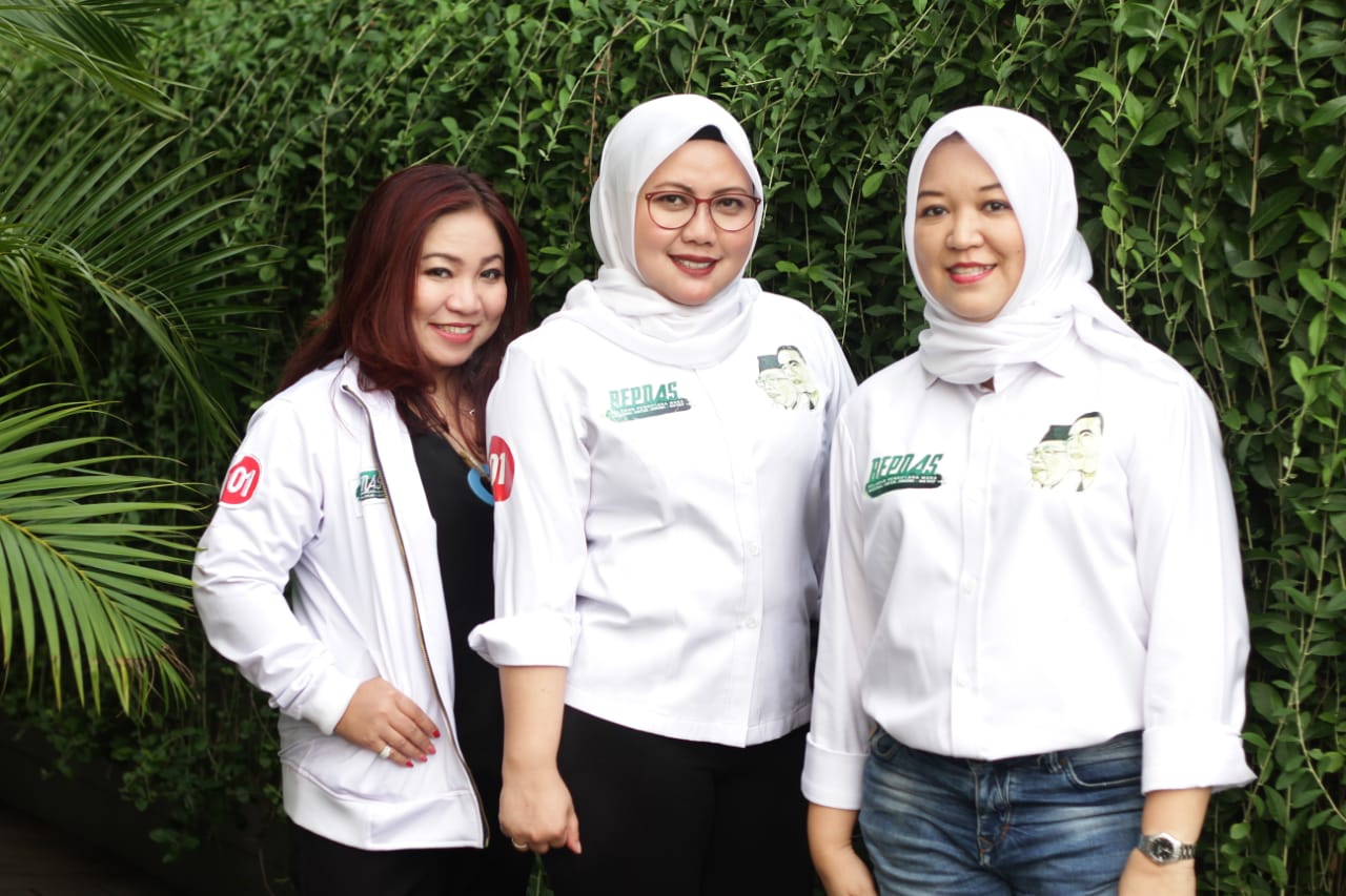 Tiga Srikadi Relawan Pengusaha Muda Nasional (Repnas).