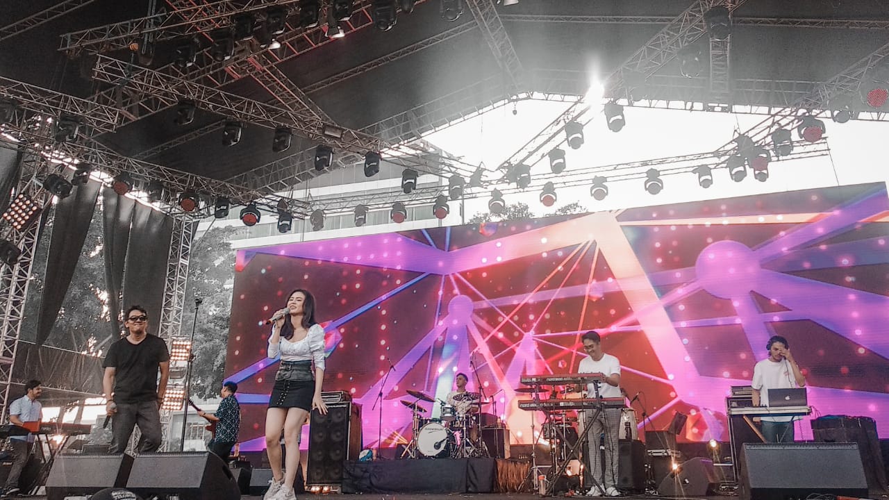 Humania Bawa Nostalgia dan Maizura