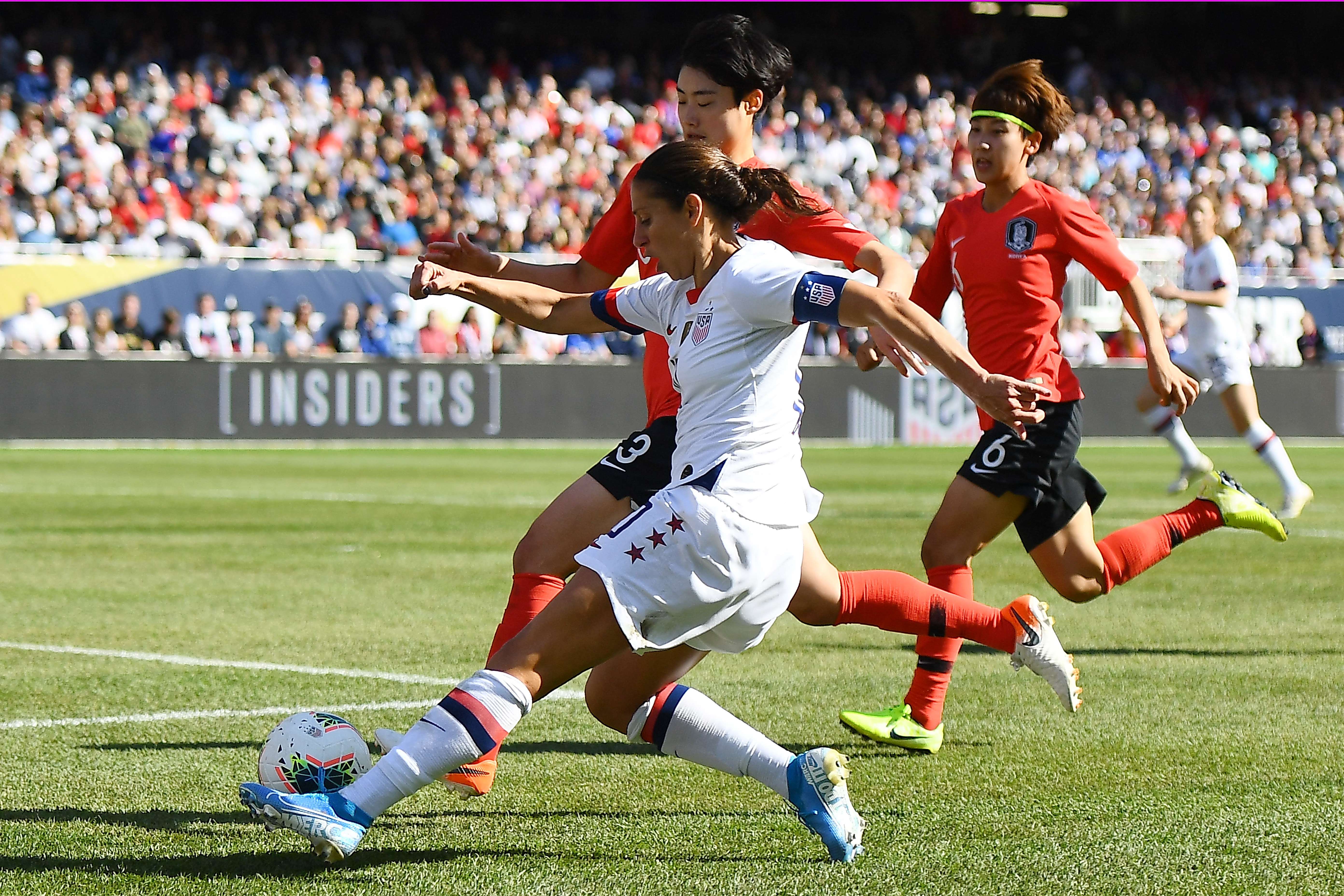 Laga persahabatan antara timnas putri AS melawan Korsel