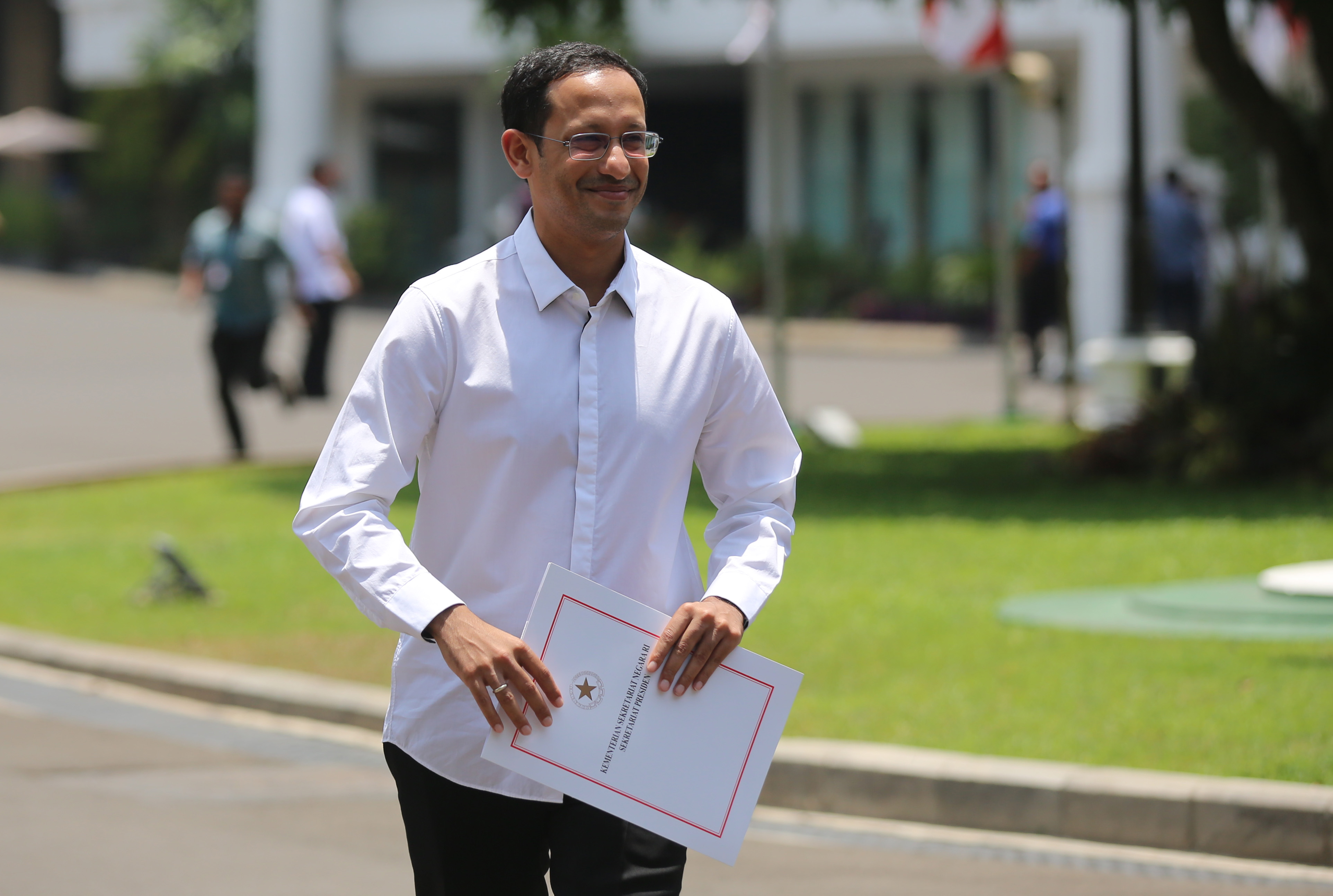 Salah satu pendiri yang juga CEO goJek Nadiem Makarim seusai menemui Presiden Joko Widodo di Kompleks Istana Kepresiden, Jakarta.