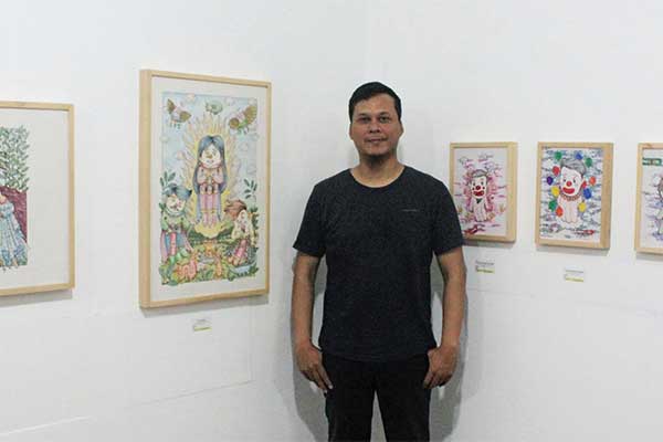 Pameran tunggal karya Rona Narendra bertajuk Playing With Time