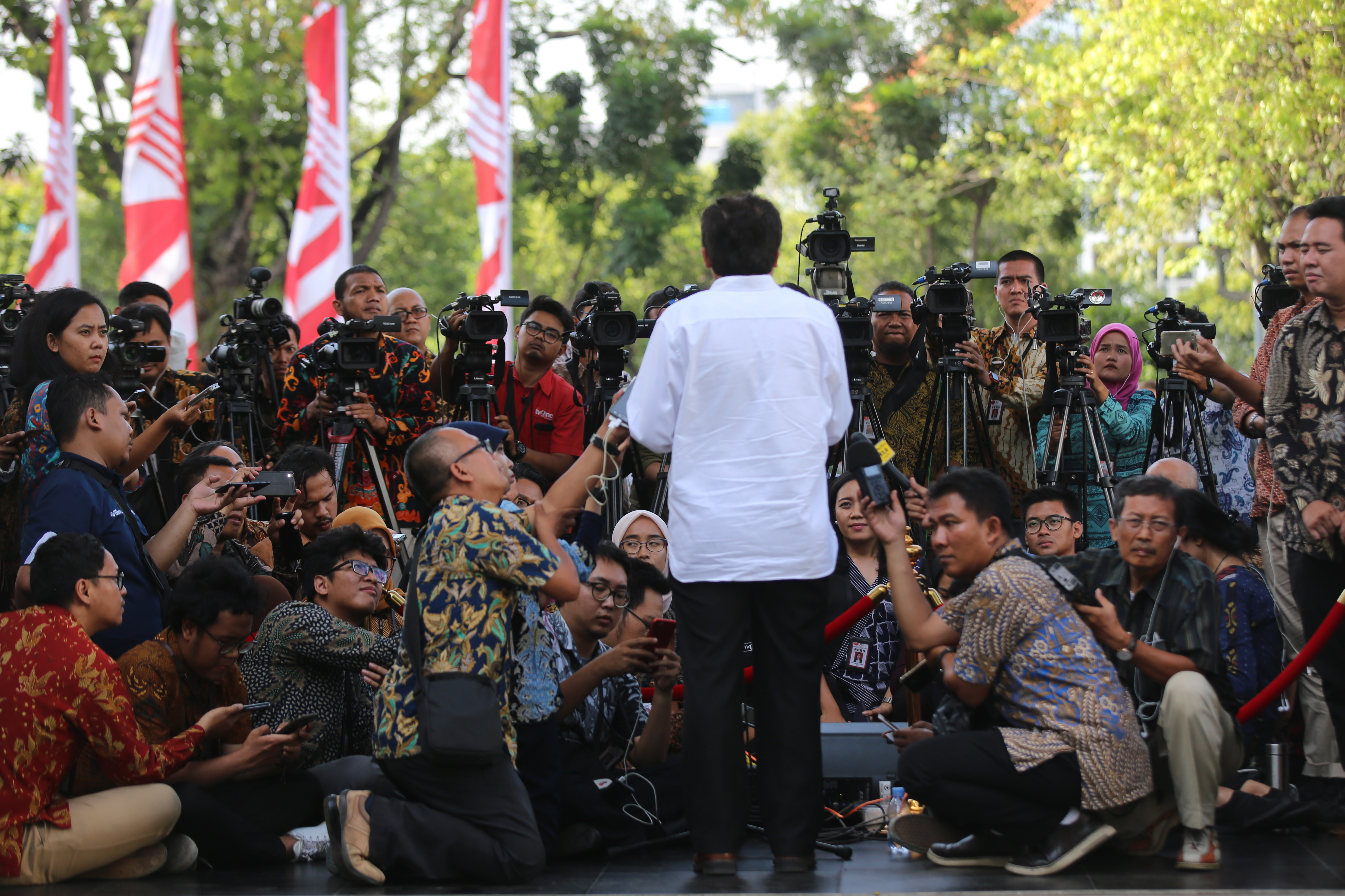 Suasana Istana Kepresidenan Jakarta yang tengah ramai dengan pemanggilan para calon anggota kabinet 2019-2024.