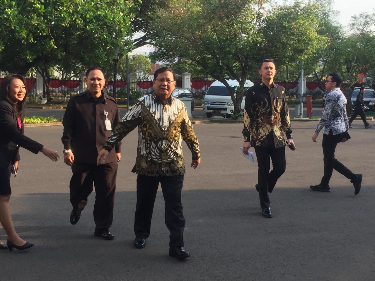 Prabowo Subianto saat tiba di Istana Kepresidenan, Rabu (23/10).