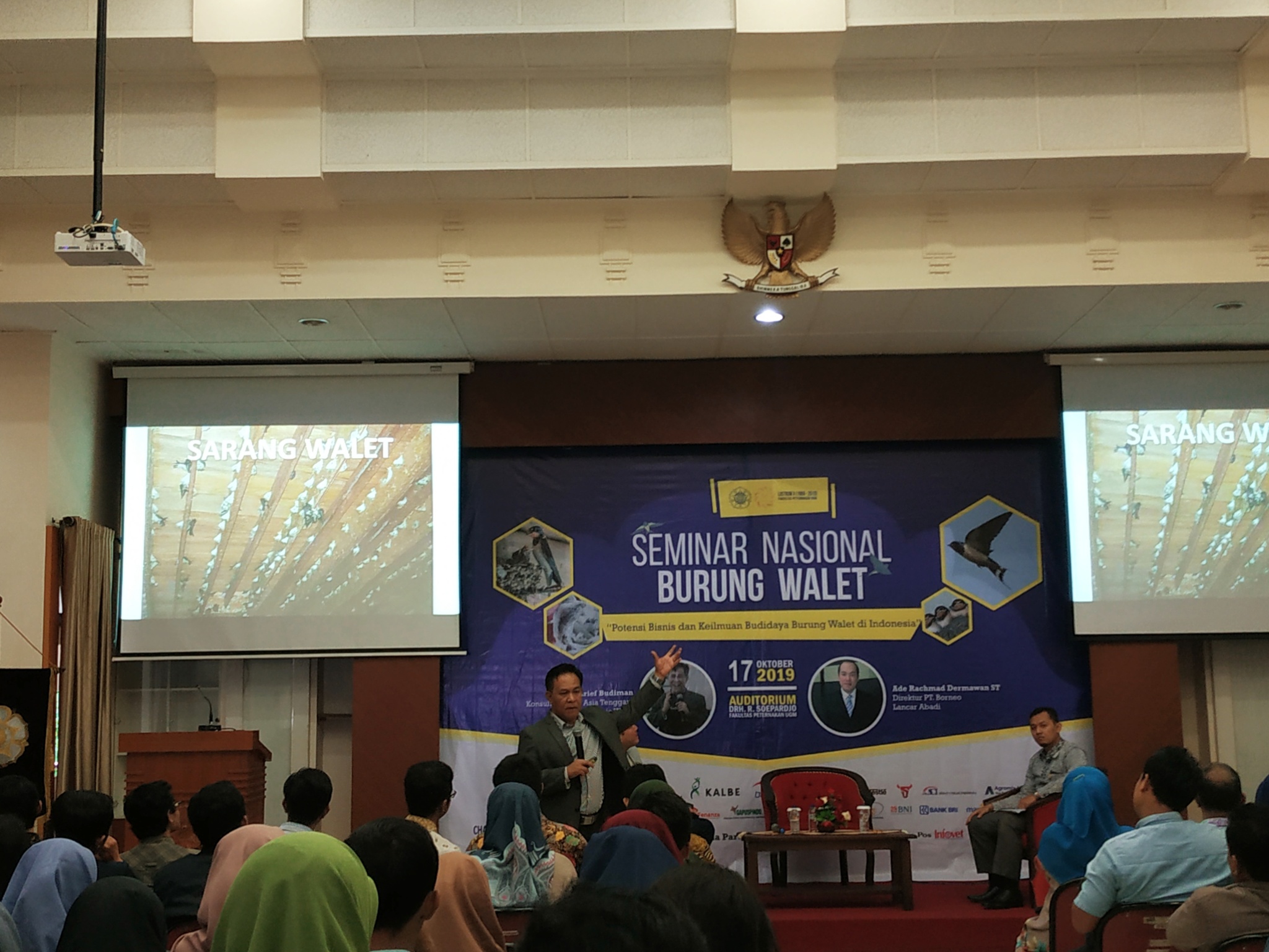 Indonesia penghasil produk walet terbesar di dunia. Namun belum ada daya dukung dari akademisi untuk meningkatkan produksi sarang walet. 