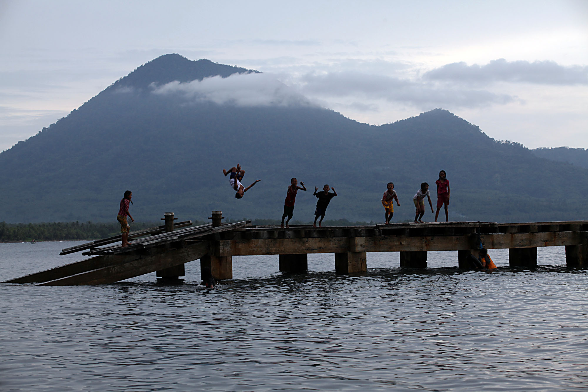 Gempa tektonik dengan magnitudo 5,4 mengguncang wilayah Jailolo, Maluku Utara, Kamis (31/10) dan tidak berpotensi tsunami.