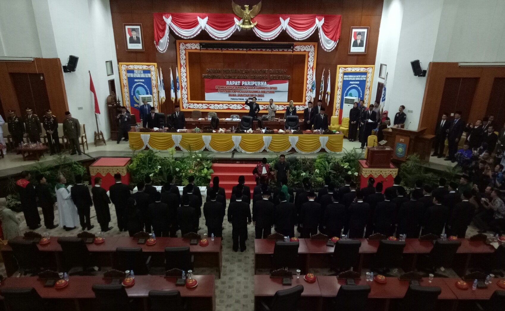 45 Anggota DPRD Provinsi Bangka Belitung saat dilantik pada 24 September 2019.