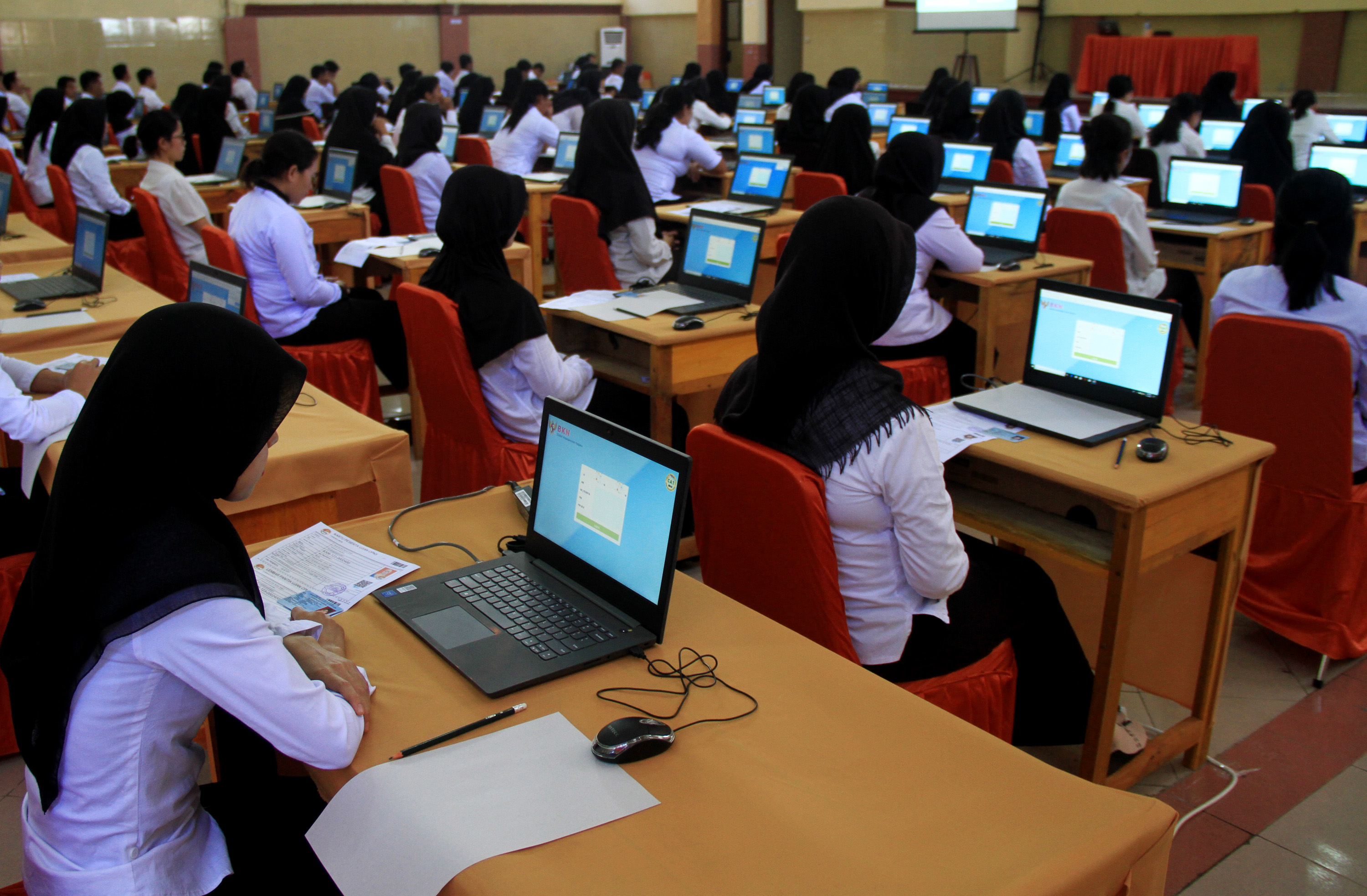 Sulawesi Selatan menerima kuota 4.093 Formasi CPNS pada 2019.