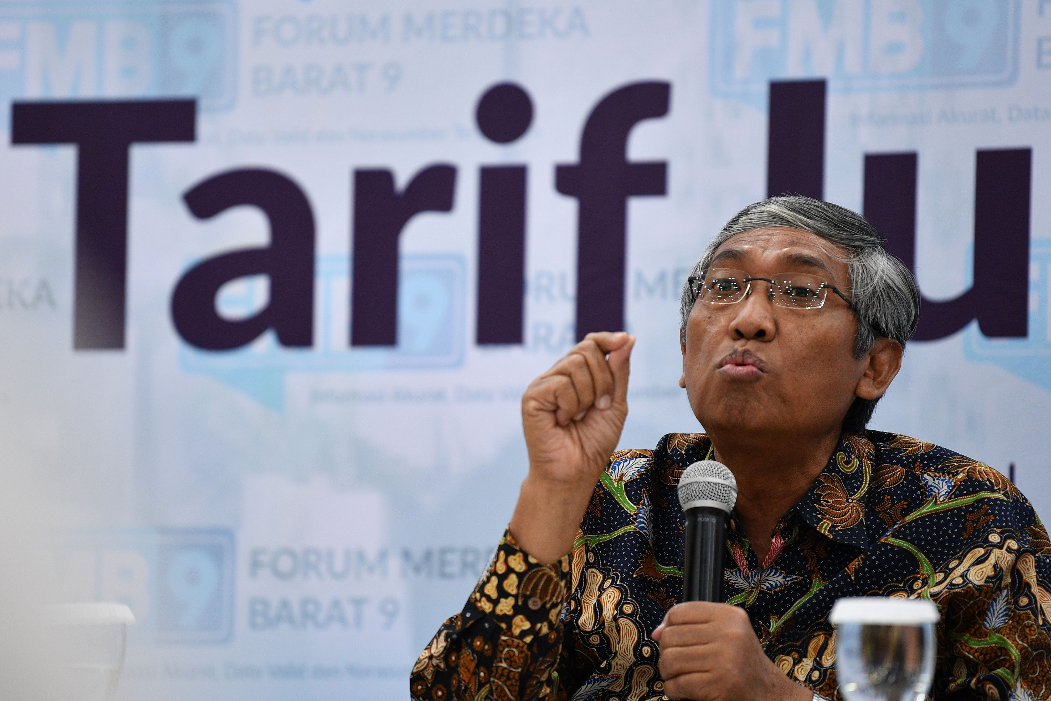 Wamenkeu Mardiasmo menjadi narasumber dalam diskusi Forum Merdeka Barat 9 di kantor Kementerian Kominfo, Jakarta, Senin (7/10/2019). 