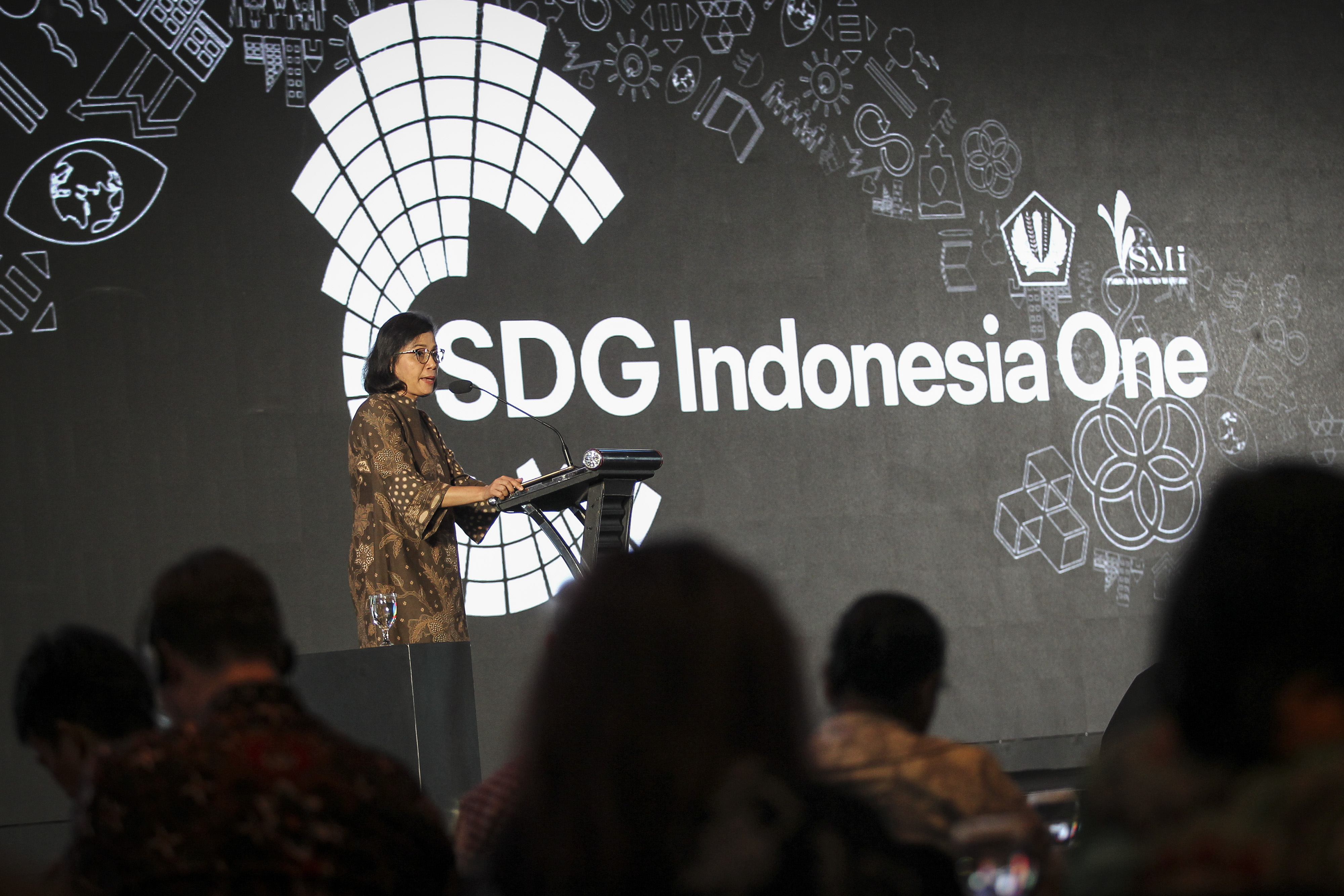 Menteri Keuangan Sri Mulyani menyampaikan kata sambutan pada Peluncuran SDG Indonesia One di gedung Dhanapala, Jakarta
