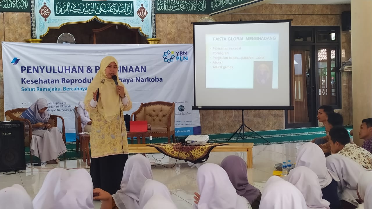 Roadshow Penyuluhan Kesehatan Reproduksi remaja dan Bahaya Narkoba untuk SLTP dan SLTA swasta di wilayah Jakarta, Bogor, Depok,dan Bekasi.