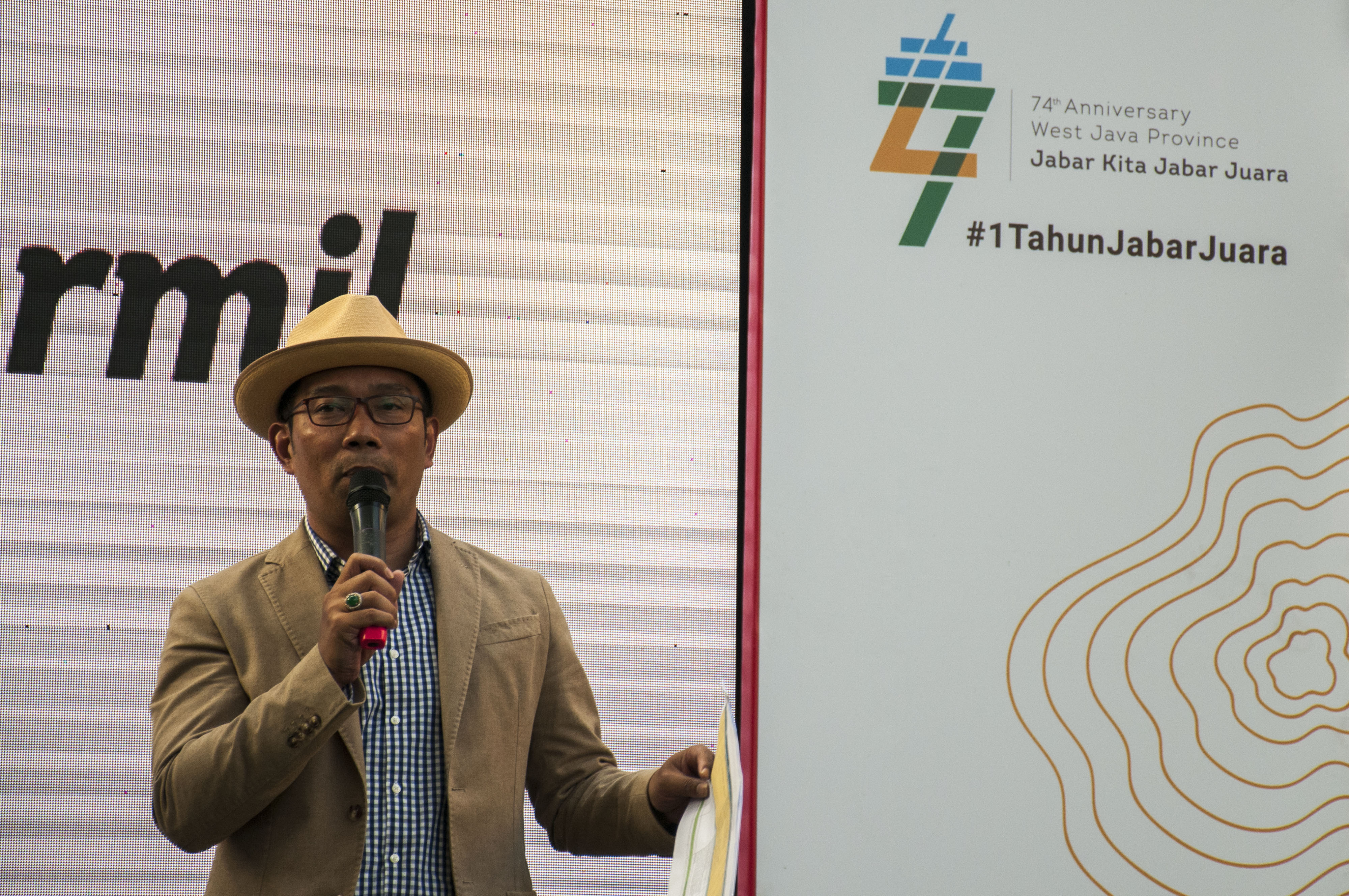 Gubernur Provinsi Jawa Barat Ridwan Kamil 