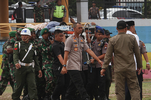 Menko Polhukam Wiranto terluka