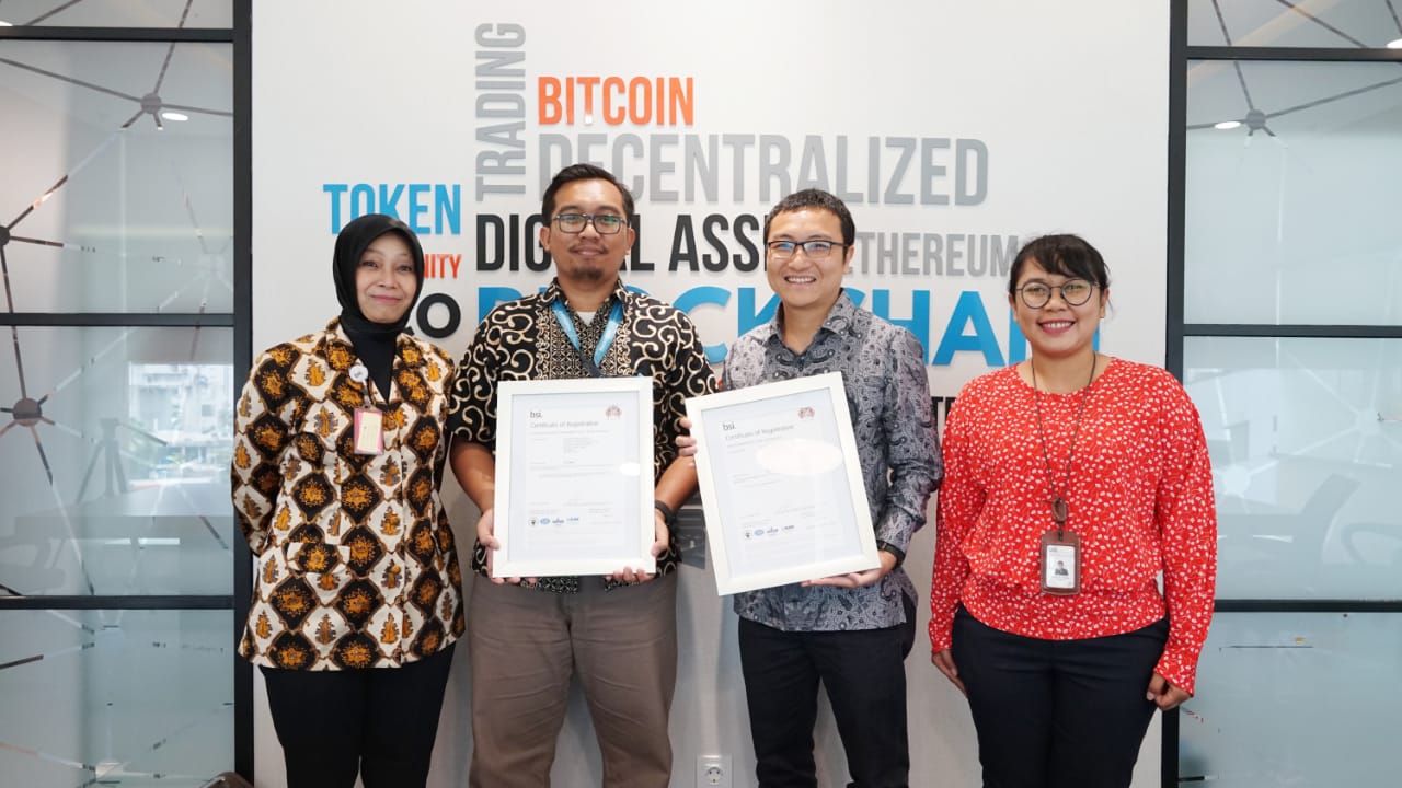  Indodax telah berhasil menjadi perusahaan marketplace aset digital pertama di Indonesia yang memiliki dua jenis sertifikasi ISO.
