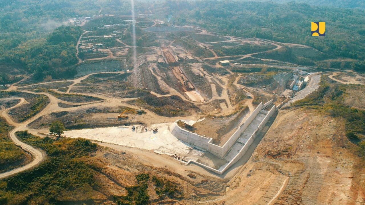 Pembangunan bendungan di NTT