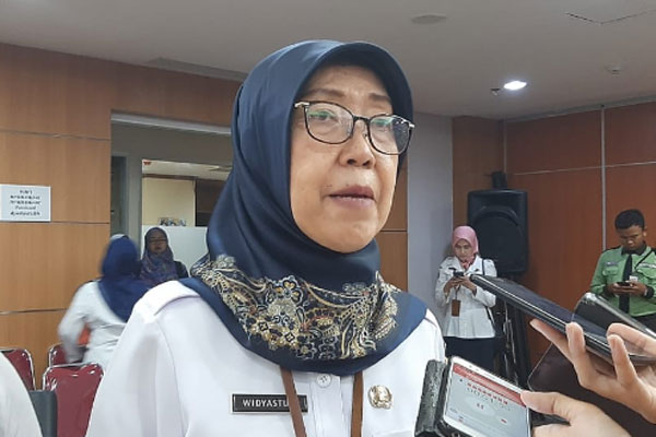Dinas Kepala Kesehatan DKI Widyastuti saat ditemui di Ruang DPRD DKI usai rapat kerja dengan Komisi E, Rabu (30/10)