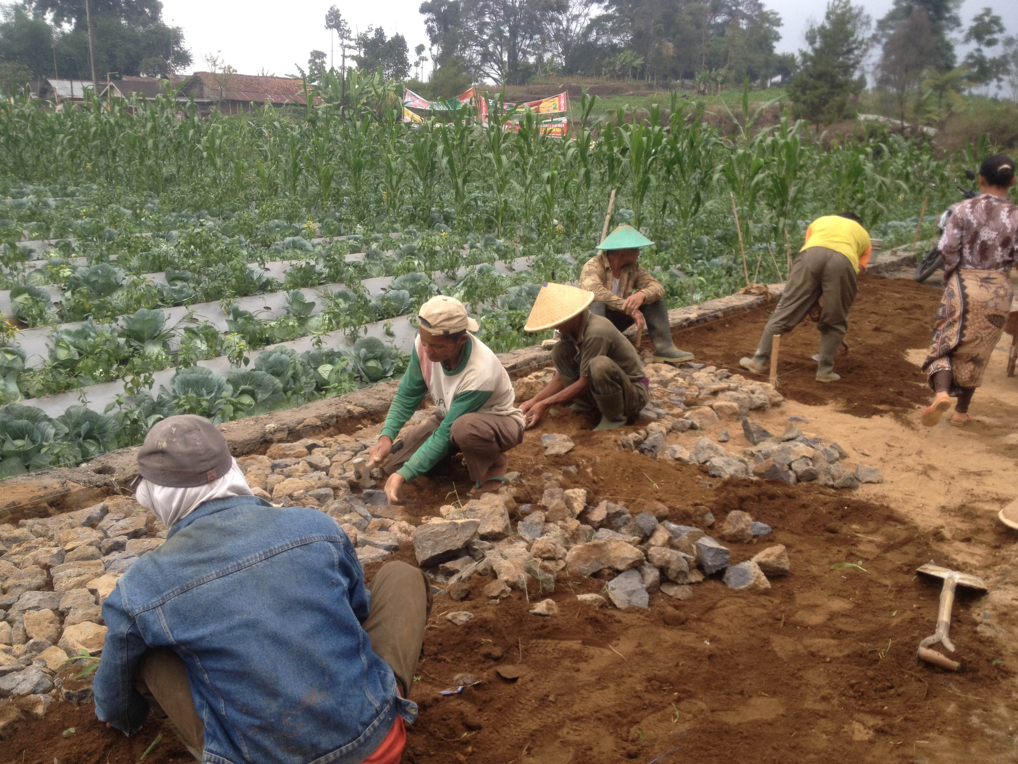 Dana desa di Jawa Barat masih difokuskan untuk infrastruktur