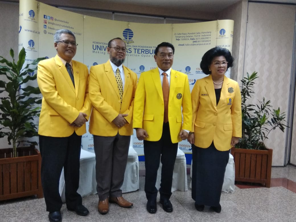 Jadi Ketua IKA UT, Moeldoko : Kuliah Jarak Jauh Cocok di RI