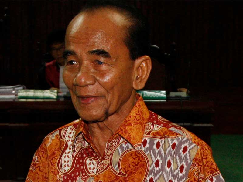 Terpidana korupsi Annas Maamun.