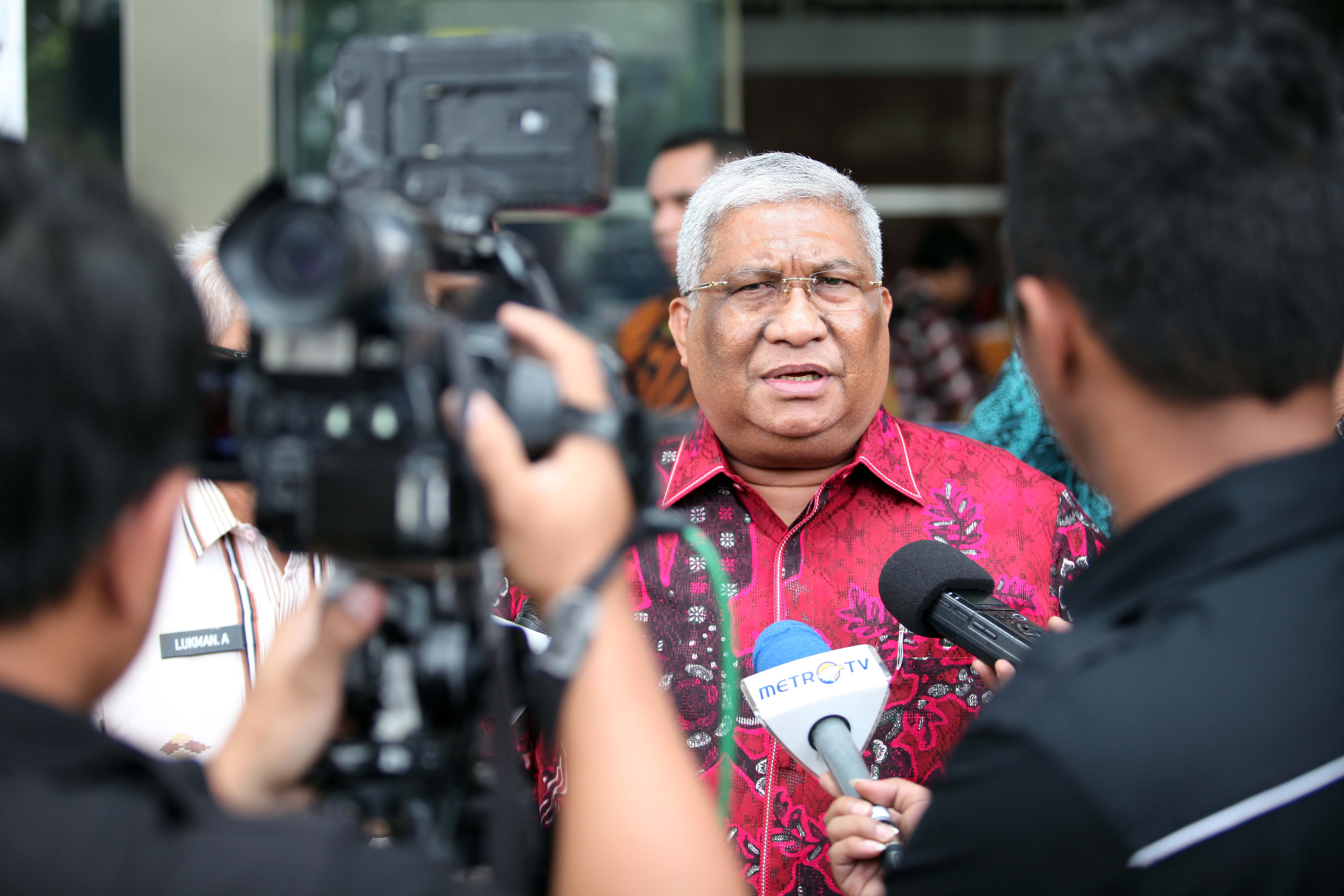 Gubernur Sulawesi Tenggara Ali Mazi 