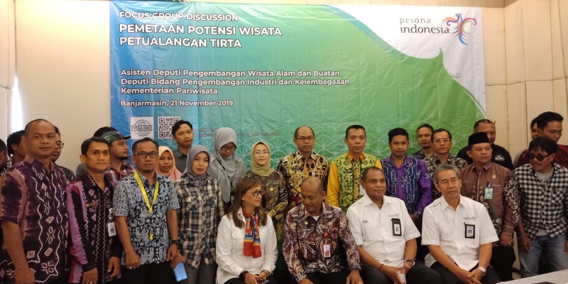 Para peserta diskusi 