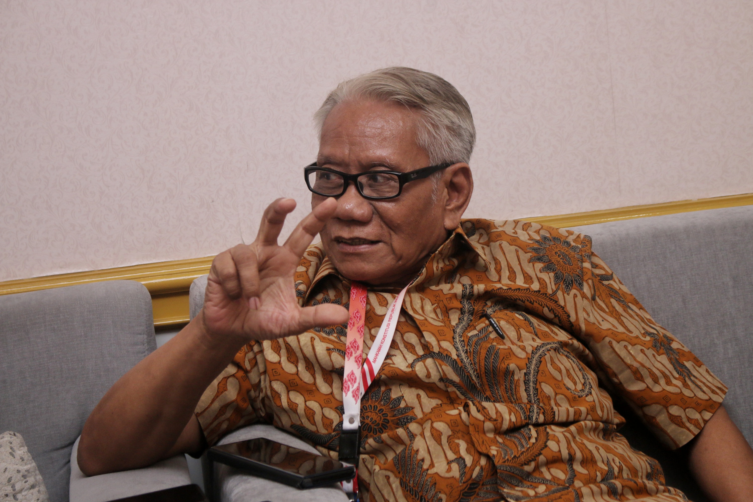 Mantan Hakim Konstitusi Harjono