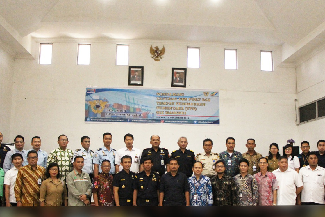 KPPBC TMP C Pematangsiantar mengadakan Sosialisasi Dry Port dan Tempat Penimbunan Sementara (TPS) Sei Mangkei.