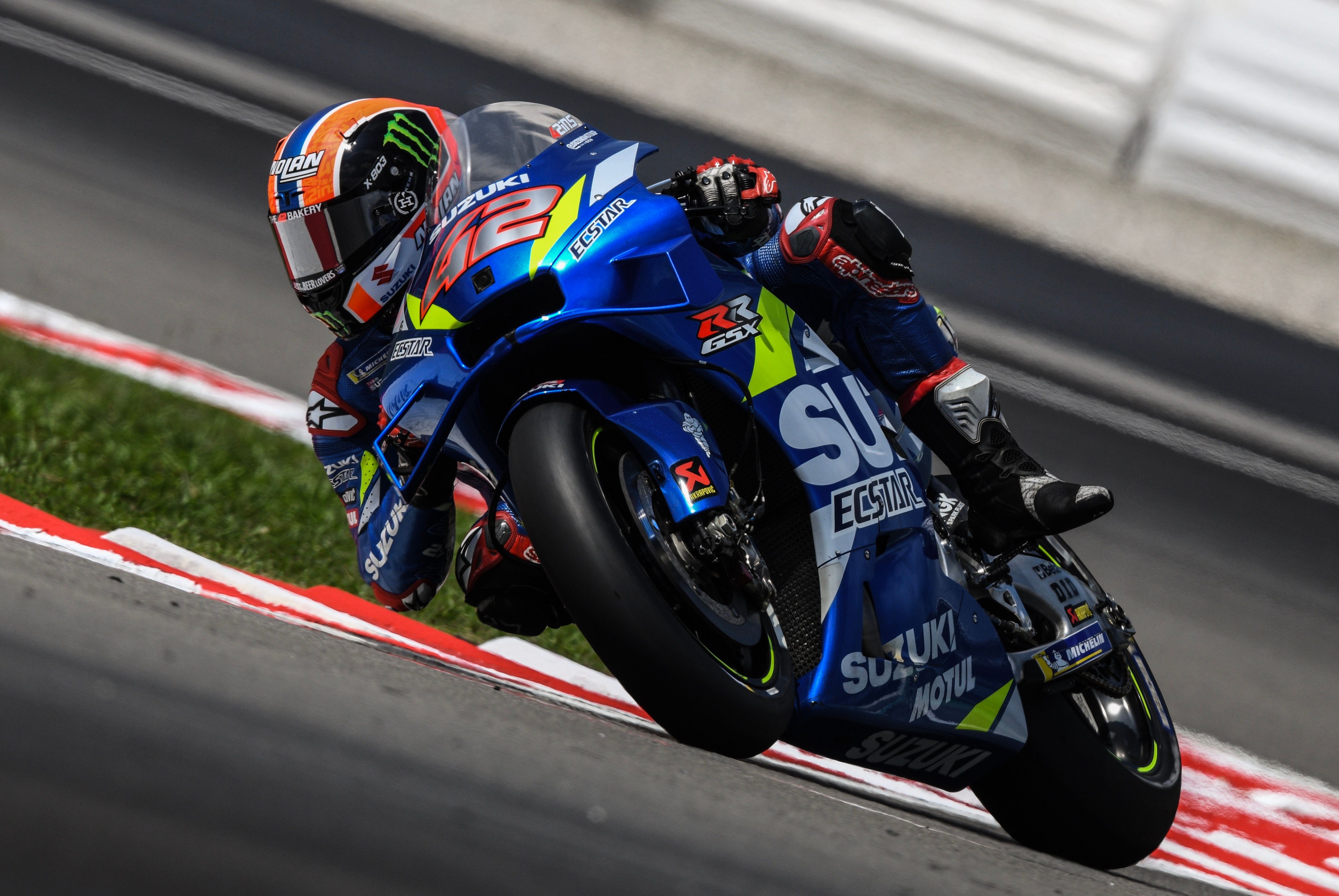 Pembalap Suzuki Ecstar Alex Rins