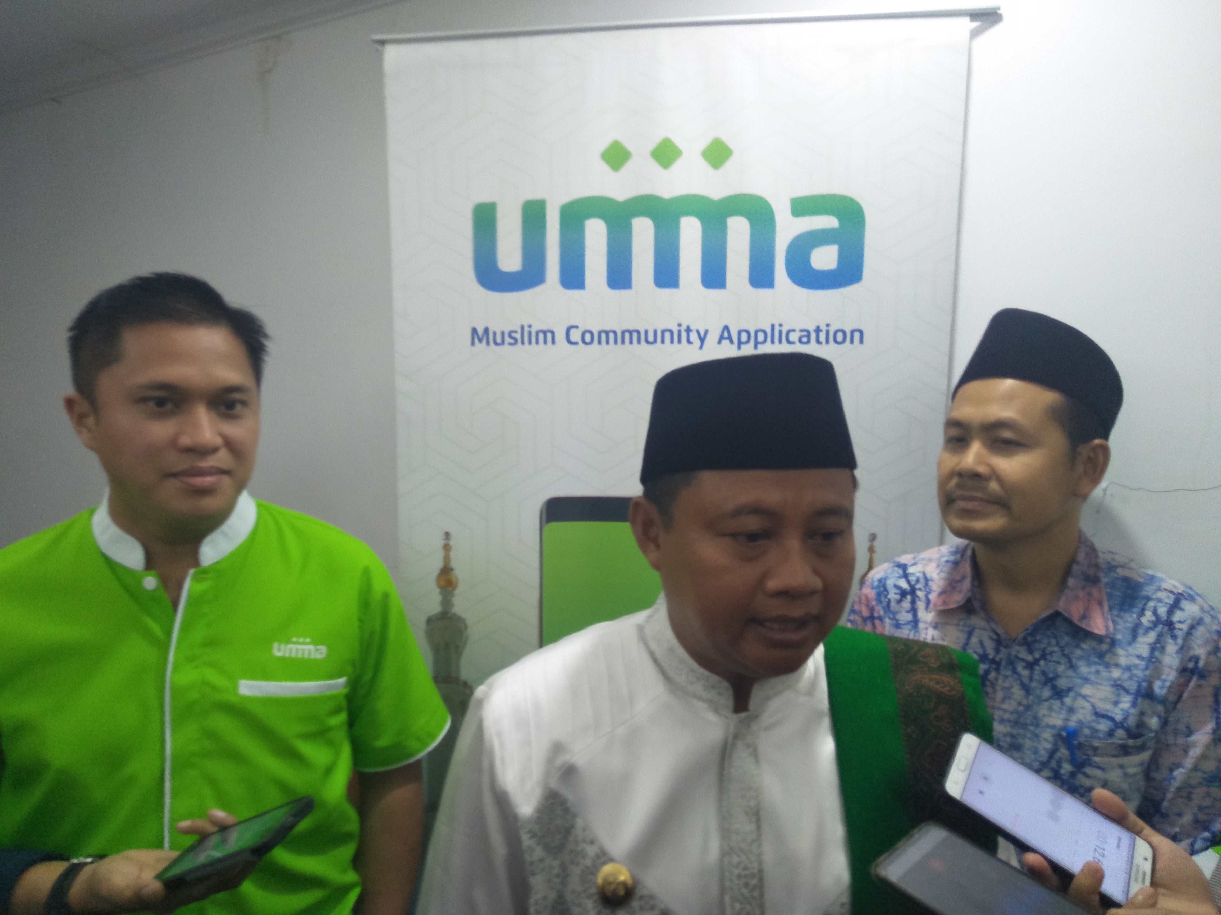 Pemerintah Provinsi Jawa Barat menggandeng umma dalam menumbuhkan Islam yang toleran dan moderat. 