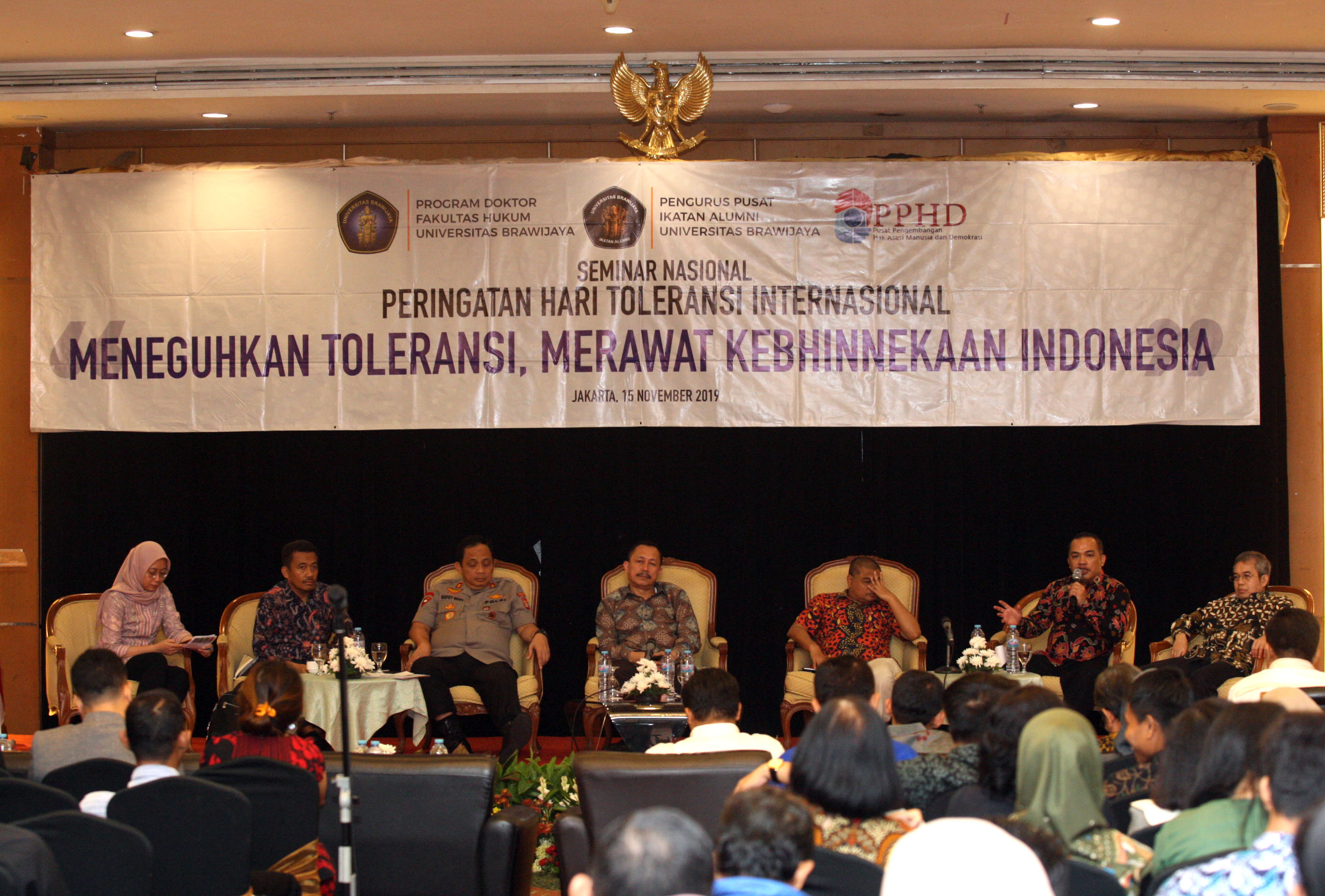 Seminar nasional dalam rangka peringatan Hari Toleransi Internasional, di Jakarta, Jumat (15/11).