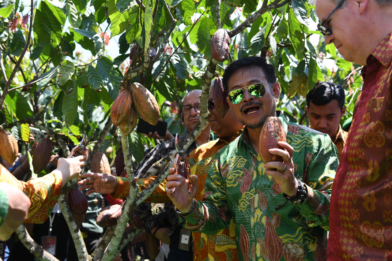 Mentan Syahrul Yasin Limpo membuka Peringatan Hari Pangan Sedunia (HPS) 2019 di Puudambu, Angantan, Kabupaten Konawe Selatan, Sultra.