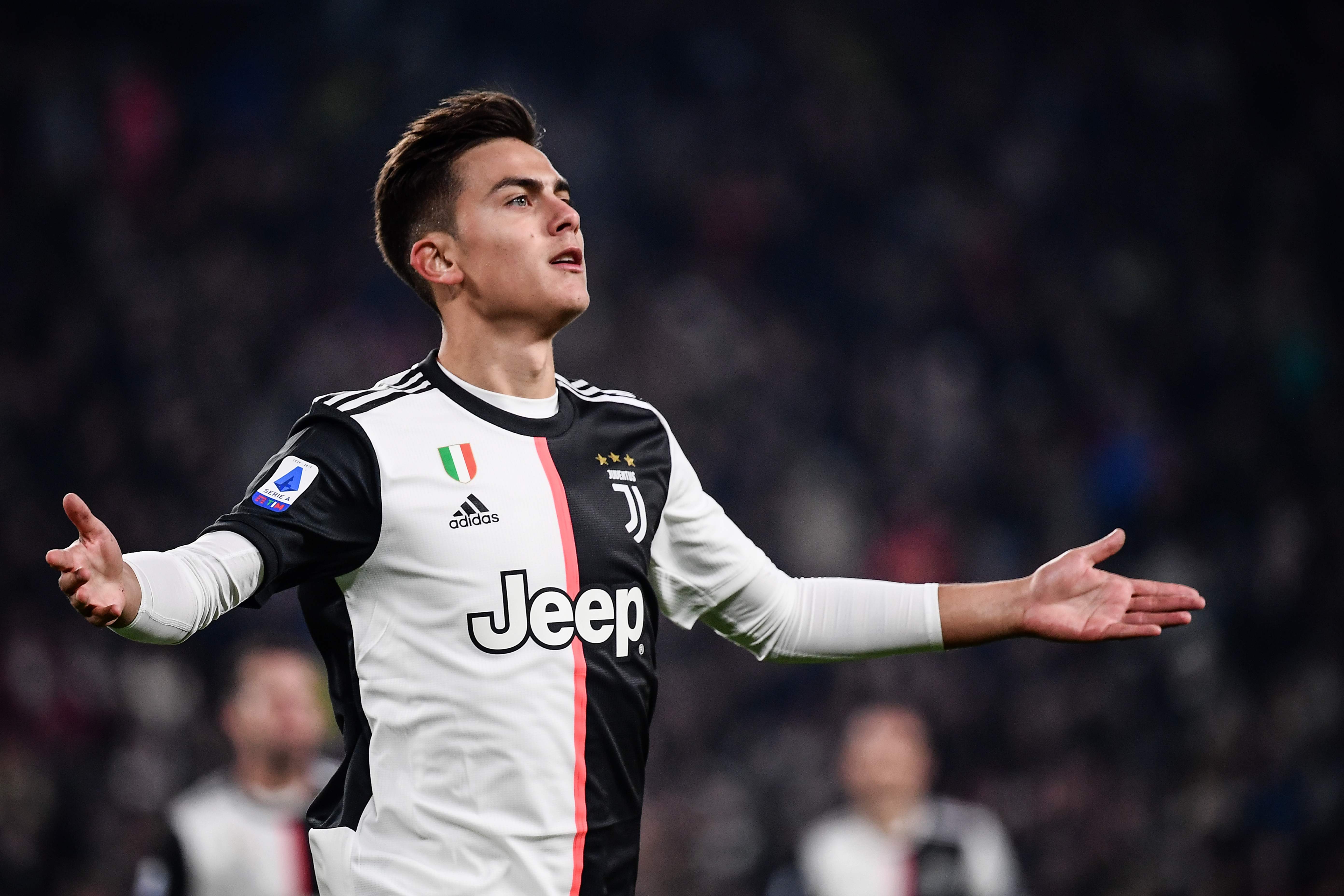 Selebrasi Paulo Dybala usai mencetak gol ke gawang AC Milan di laga lanjutan Serie A.