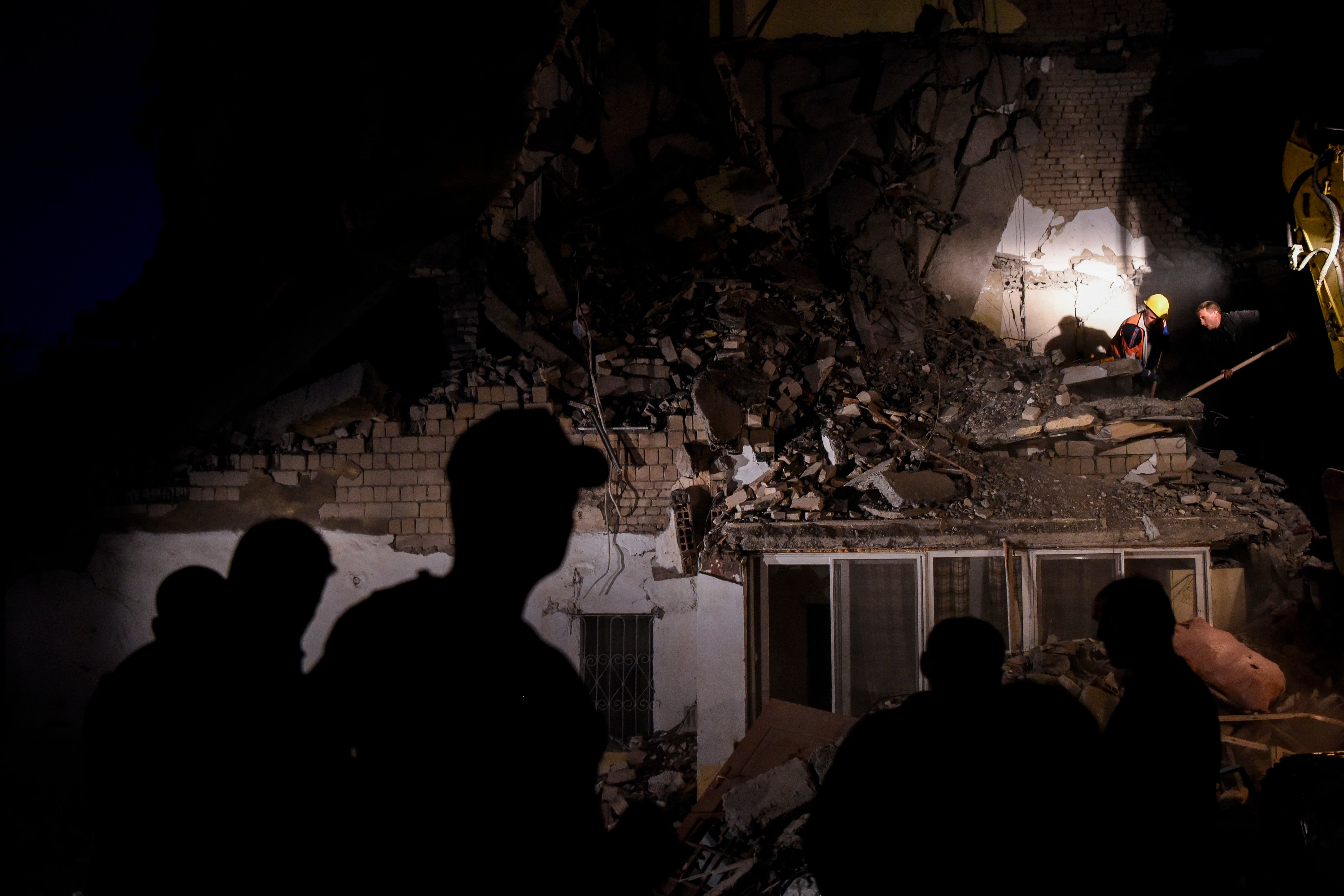 Gempa Dahsyat Albania Tewaskan 22 Orang