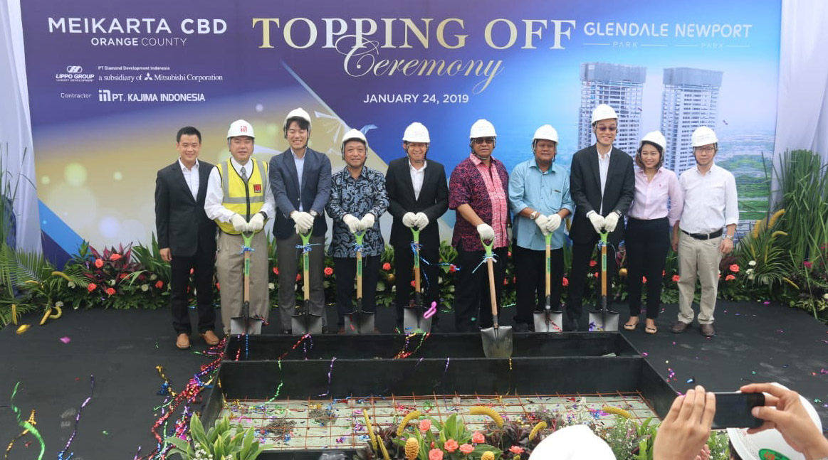 Dua apartemen, yakni Glendale Park dan Newport Park di kawasan superblok Orange County, di Bekasi, memasuki tahap topping off  