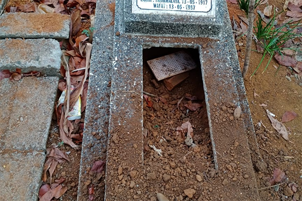 10 Makam di Tasikmalaya Dibongkar Misterius