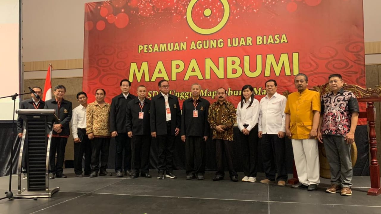Mapanbumi menggelar agenda lima tahunan Pesamuan Agung Luar Biasa di VIP Room, Novotel Samator, Surabaya, Jawa Timur.