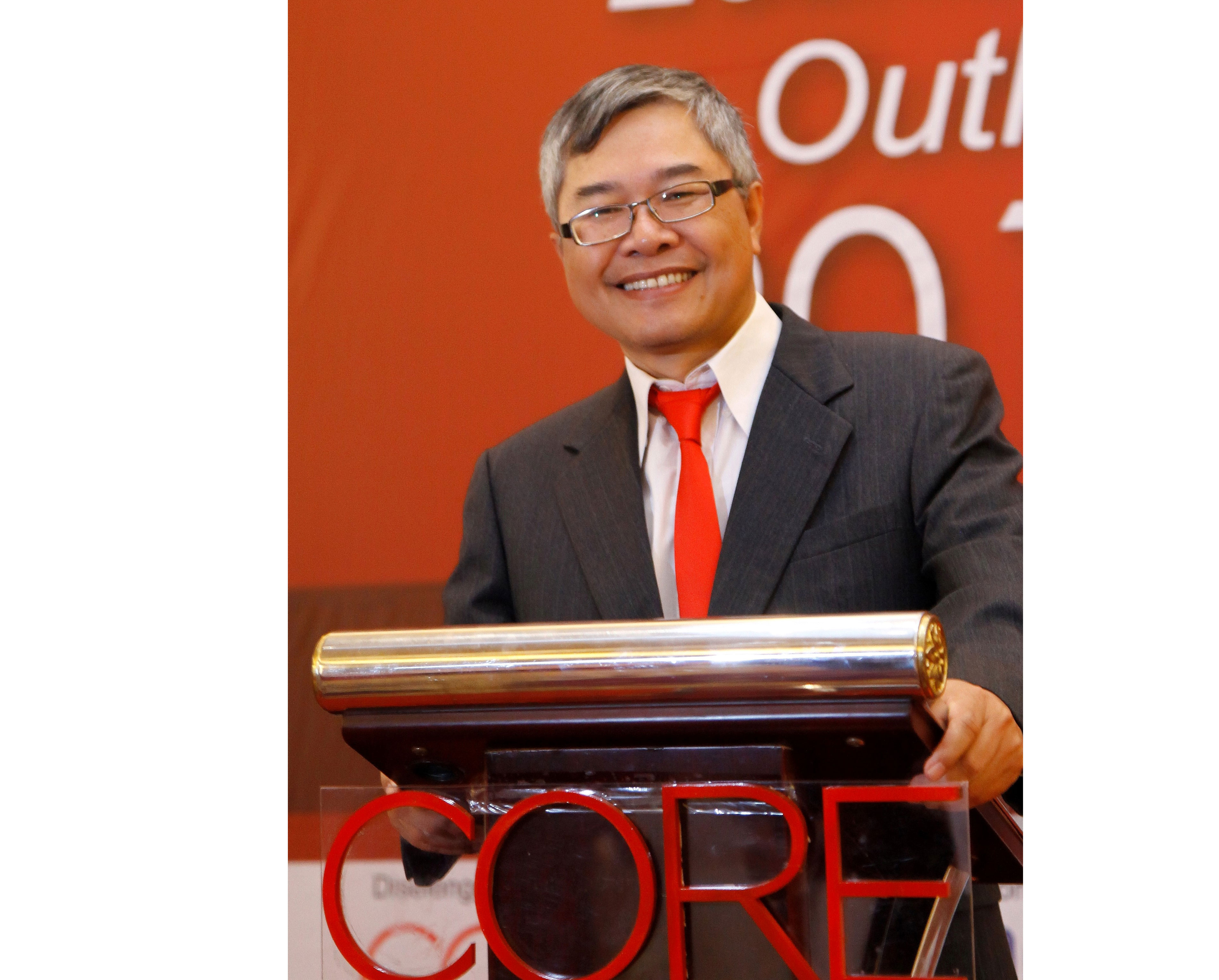 Direktur Riset CORE Piter Abdullah