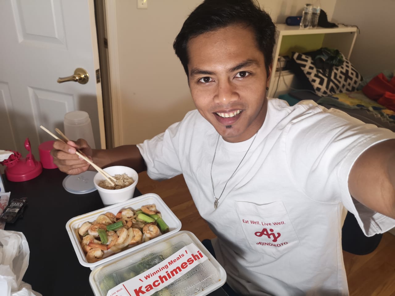 Perenang I Gede Siman Sudartawa dalam program Kachimeshi