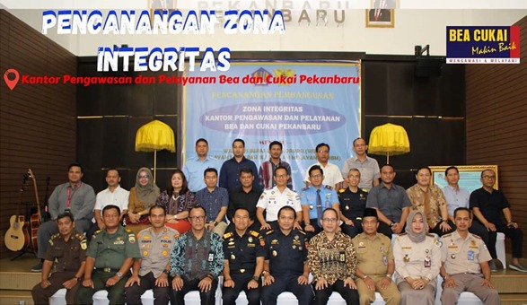 Kantor Bea Cukai Pekanbaru mencanangkan zona integritas menuju wilayah bebas dari korupsi (WBK) dan wilayah birokrasi bersih.
